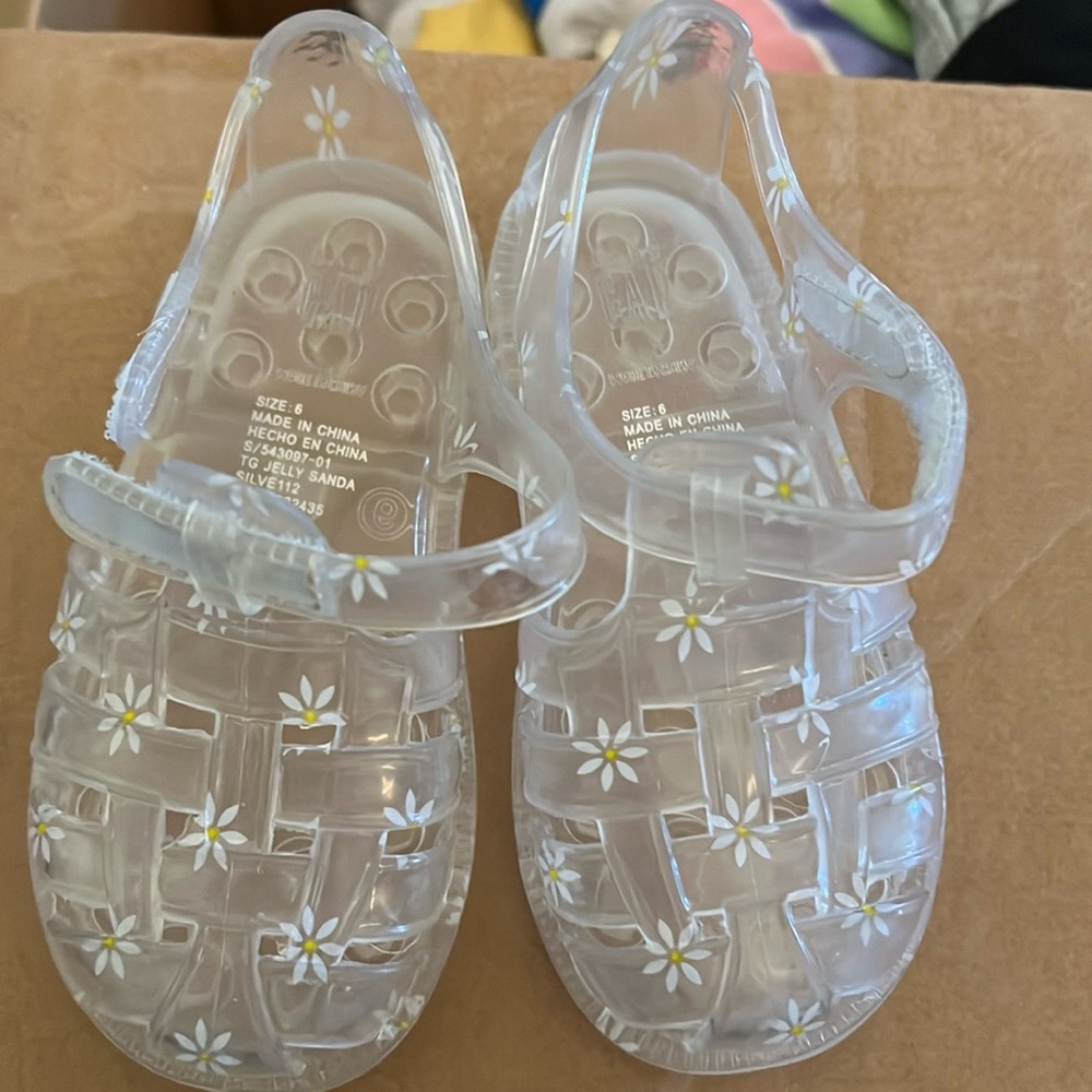 Baby Gap jelly sandals. Size 6